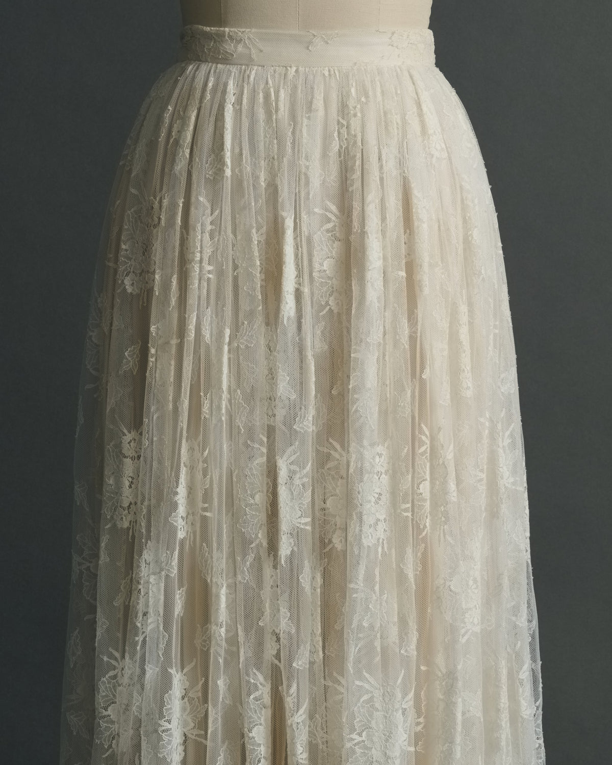 Madonna Bra + Lisette Skirt